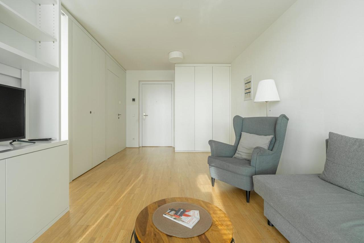 Easy Flat Green Prater Wenen Buitenkant foto